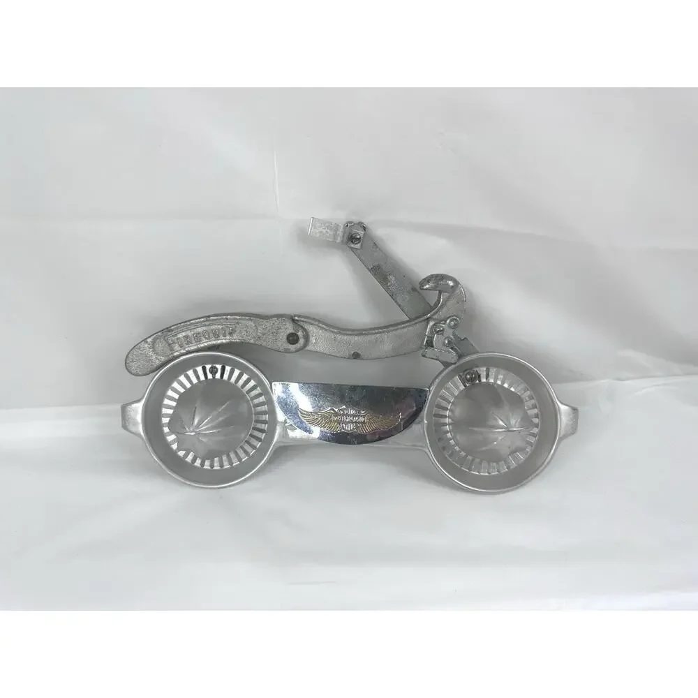 Harley-Davidson Wall Art Garage Decor Motorcycle Juicer Cast Aluminum Chrome